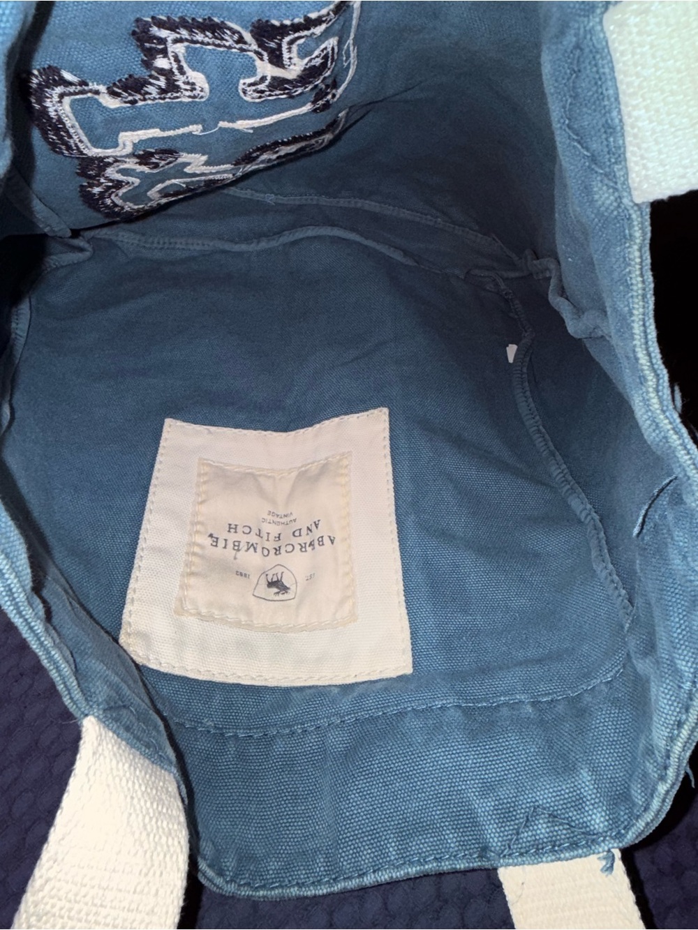 Abercrombie & Fitch Light Blue Canvas Tote with Cream Handles and Cream Logo - Picture 5 of 5